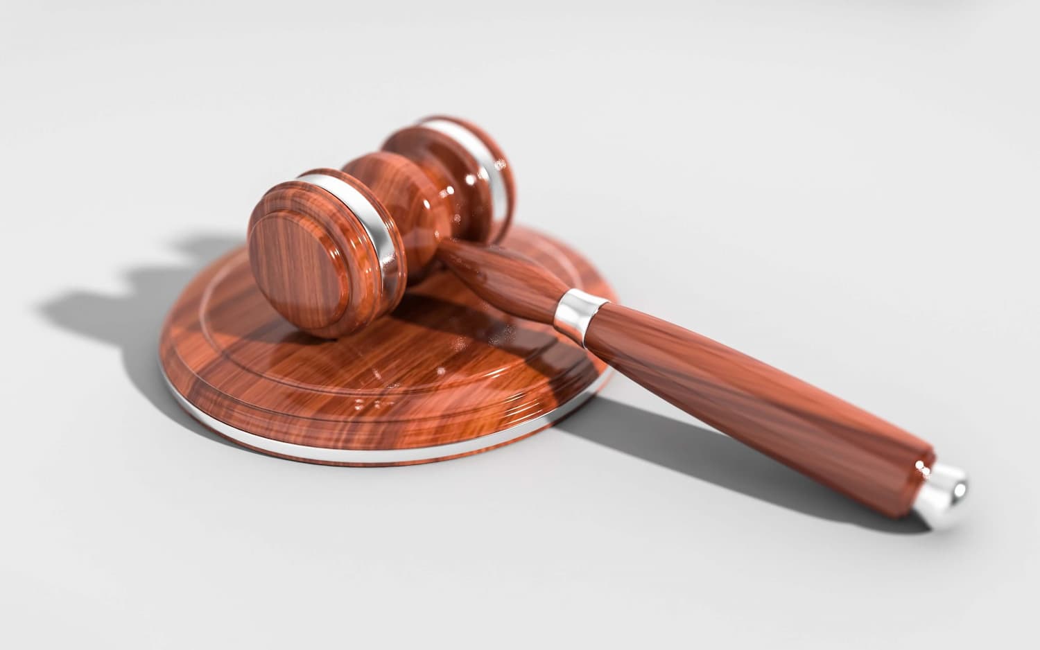 https://www.lakijakiinteisto.fi/uploads/2021/03/close-up-court-courthouse-534204-1-e1552471620873.jpg